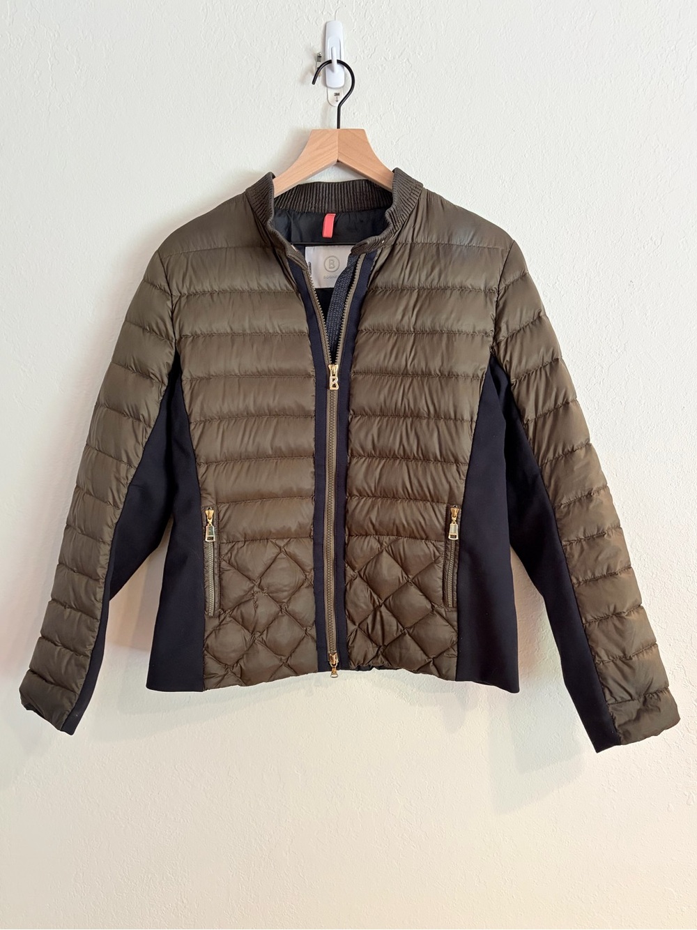 Bogner Olive Green Quilted Puffer Jacket Black Side Panels EU 40 US 10 Medium